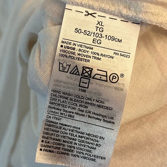 Banana Republic Tank Top - Picture 4 of 4